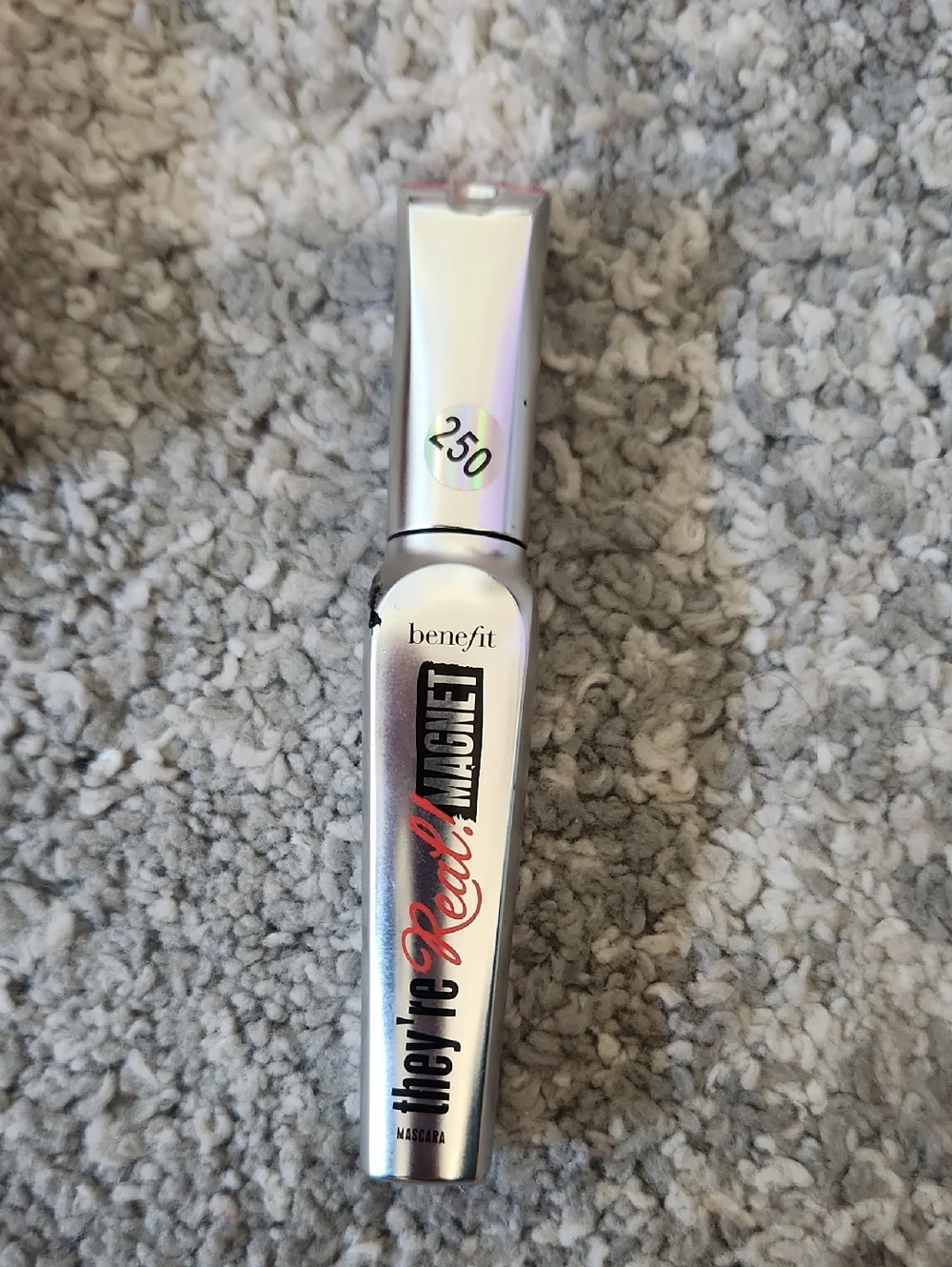 Benefit They’re Real! Magnet Mascara